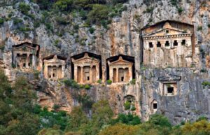 Dalyan Kral Kaya Mezarlar